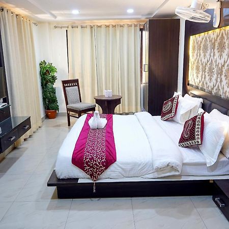 לודהיאנה Hotel Vikrant מראה חיצוני תמונה